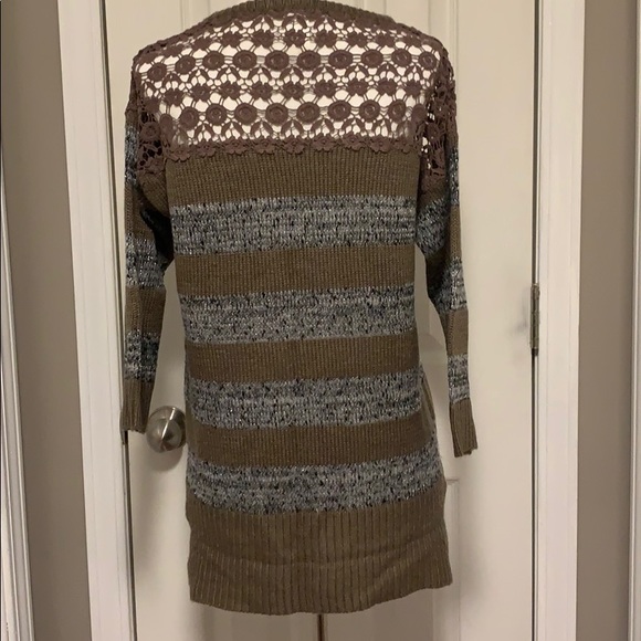 Women’s brown & sparkly grey 3/4” length sleeves - Picture 3 of 7